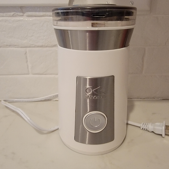 Kalorik® Coffee and Spice Grinder, White and Stainless Steel - Picture 5 of 6